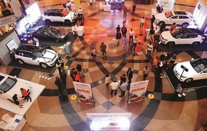 Midday Auto Expo Infinti Mall Malad