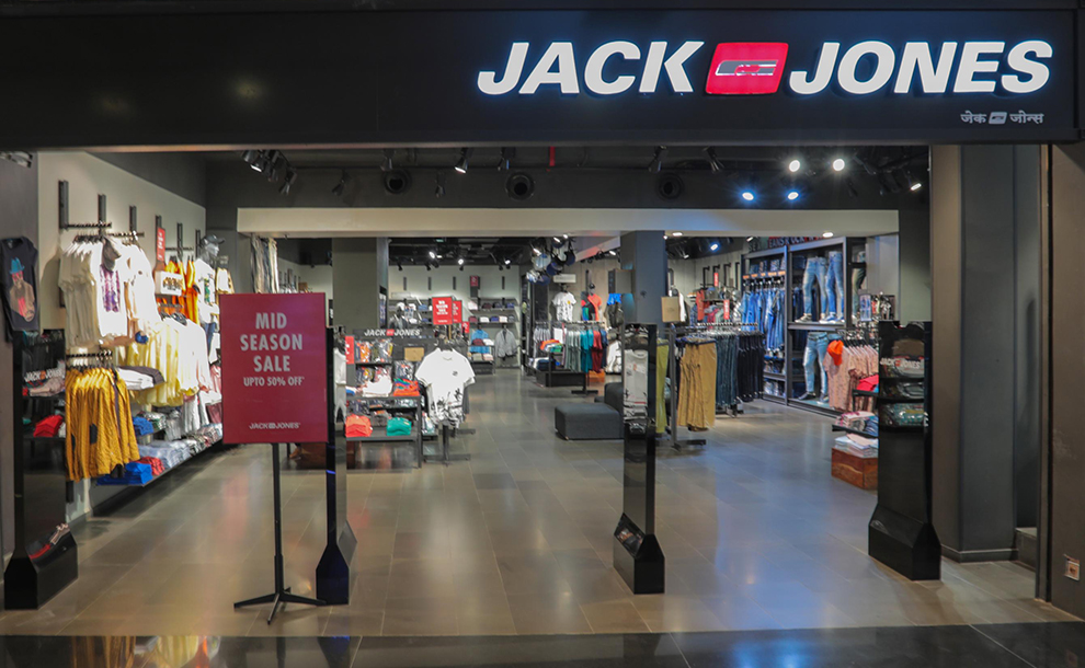 kristal Mauve Onderzoek het Jack & Jones, Malad - Men's Wear - Infiniti Mall - Shopping Mall in Mumbai