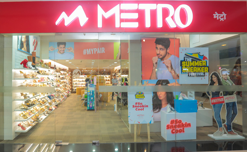Metro Footwear Infiniti Mall Malad