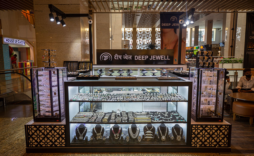 Deep Jewell, Andheri - Accessories & Jewellery - Infiniti Mall Shopping Mall