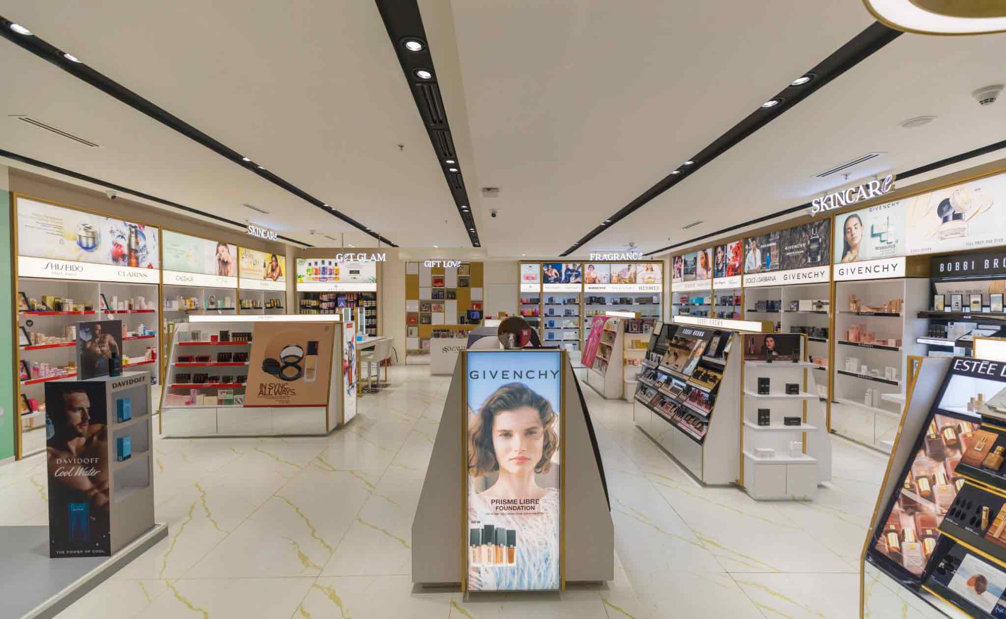 Beauty by Shoppers stop store Malad