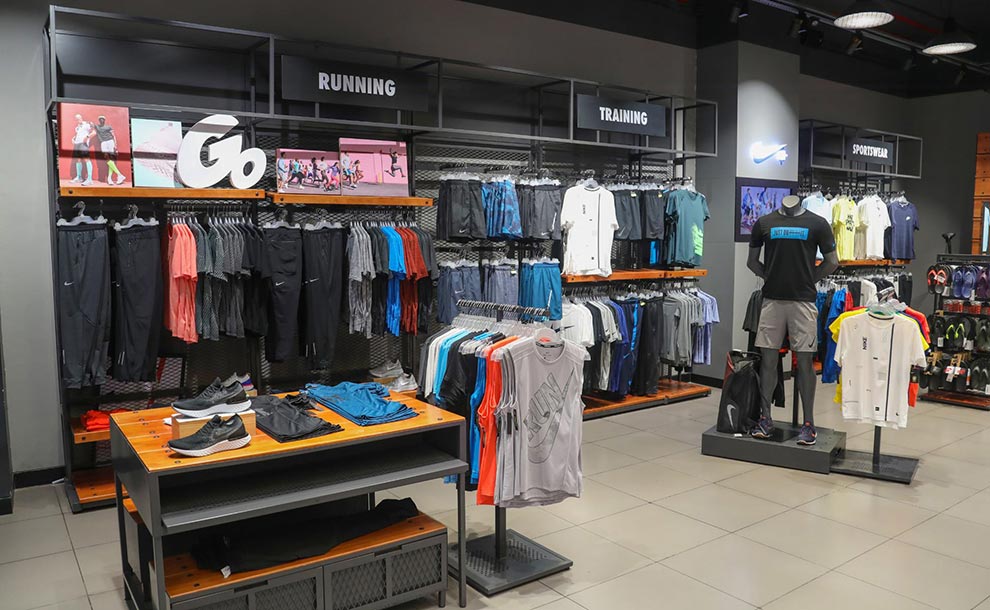 Nike Malad Active Wear Sports Infiniti Mall Shopping Mall
