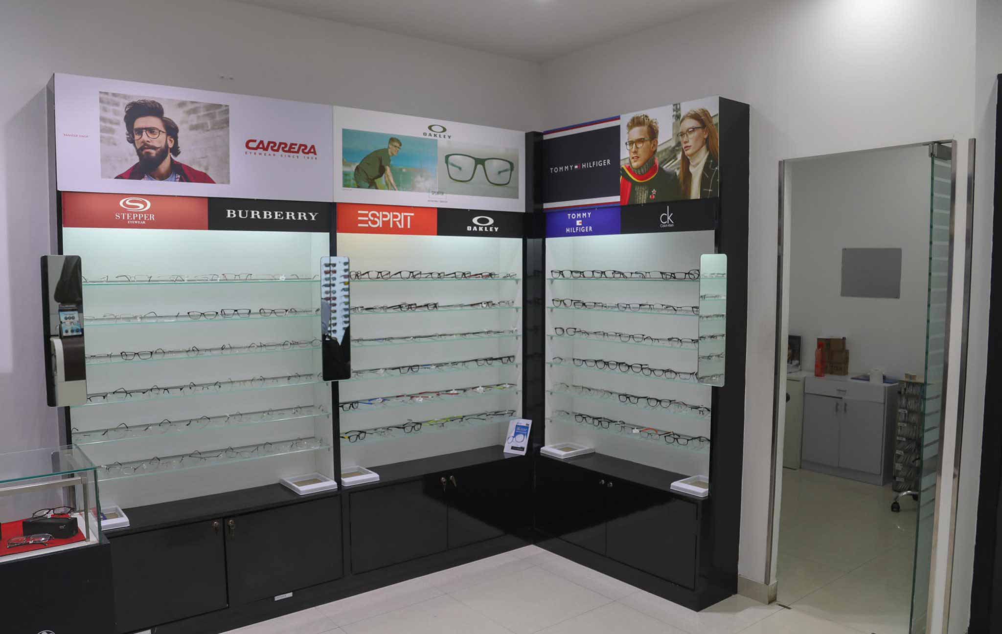 Titan eyeplus eyewear Andheri