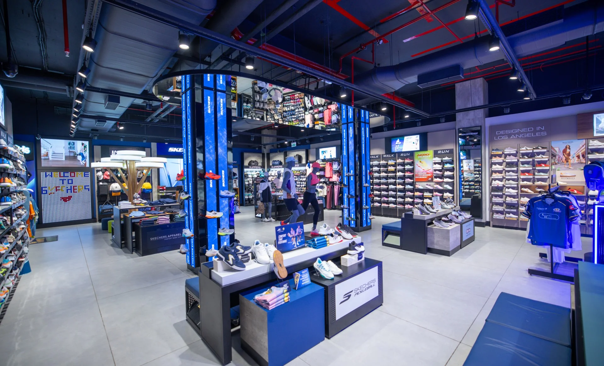 Skechers_Interior